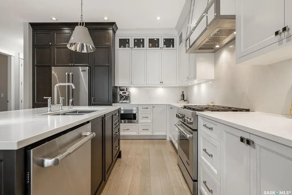 404 Cartwright Street Saskatoon SK S7T 0W6