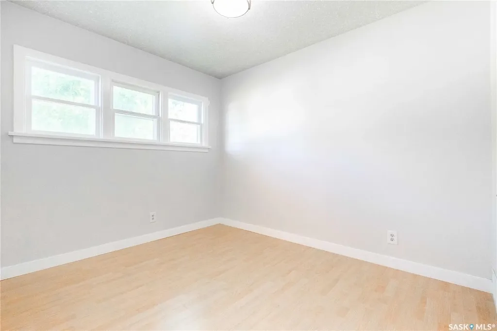 1414 Grey Street Regina SK S4T 5H6