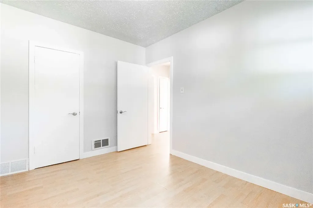 1414 Grey Street Regina SK S4T 5H6