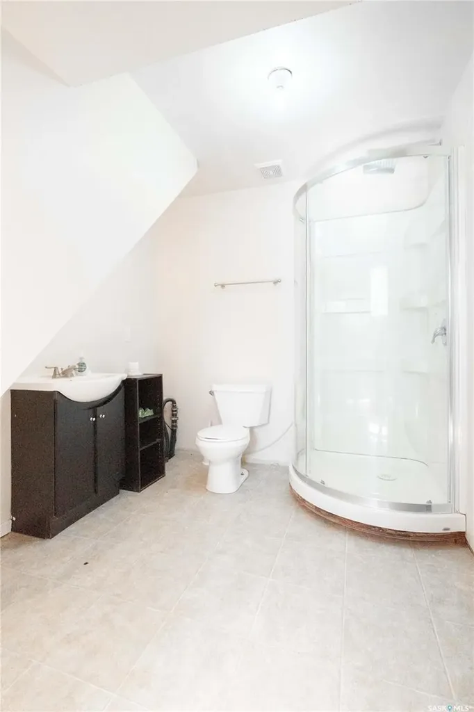 1414 Grey Street Regina SK S4T 5H6