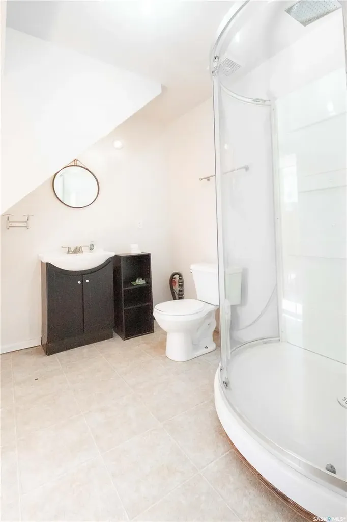1414 Grey Street Regina SK S4T 5H6