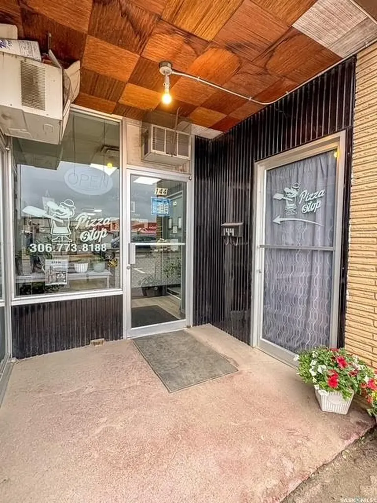 144 1st Avenue NW Swift Current SK S9H 0M7