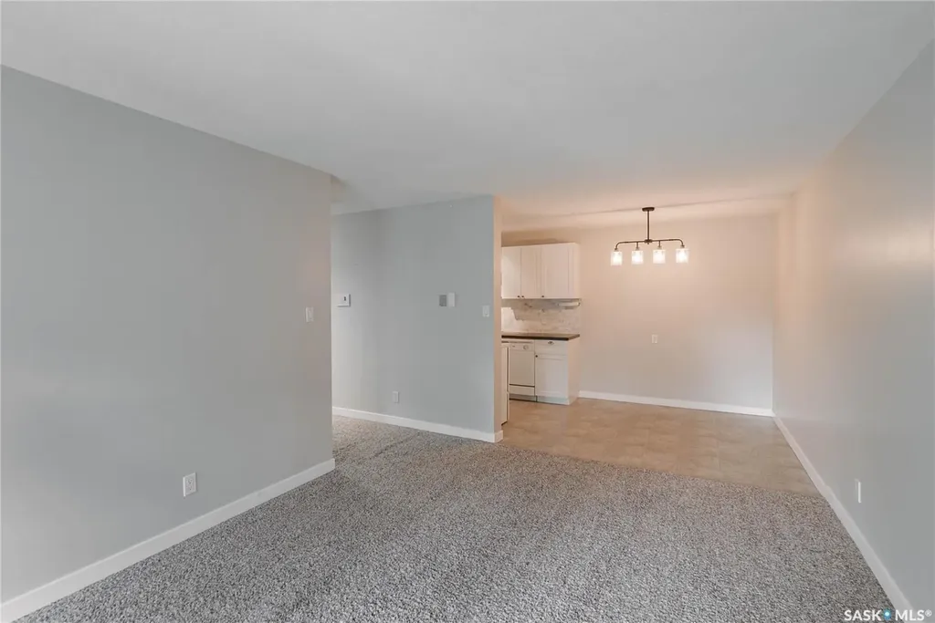 425 115th Street E Saskatoon SK S7N 2E5