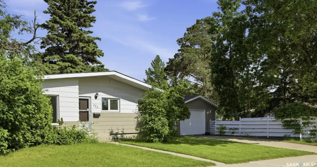 101 Salisbury Drive Saskatoon SK S7H 4B7