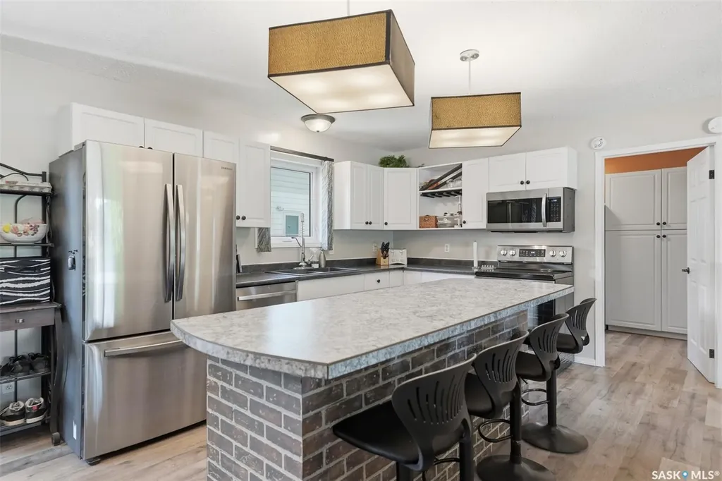351 Y Avenue S Saskatoon SK S7M 3J6