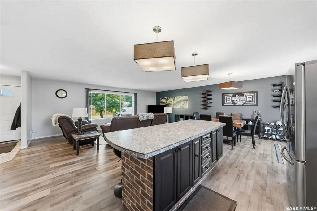351 Y Avenue S Saskatoon SK S7M 3J6