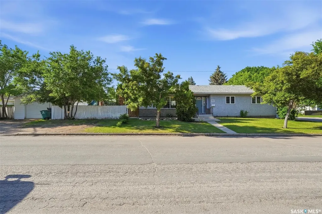 351 Y Avenue S Saskatoon SK S7M 3J6