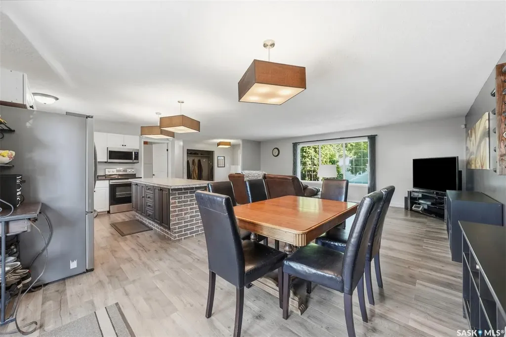 351 Y Avenue S Saskatoon SK S7M 3J6