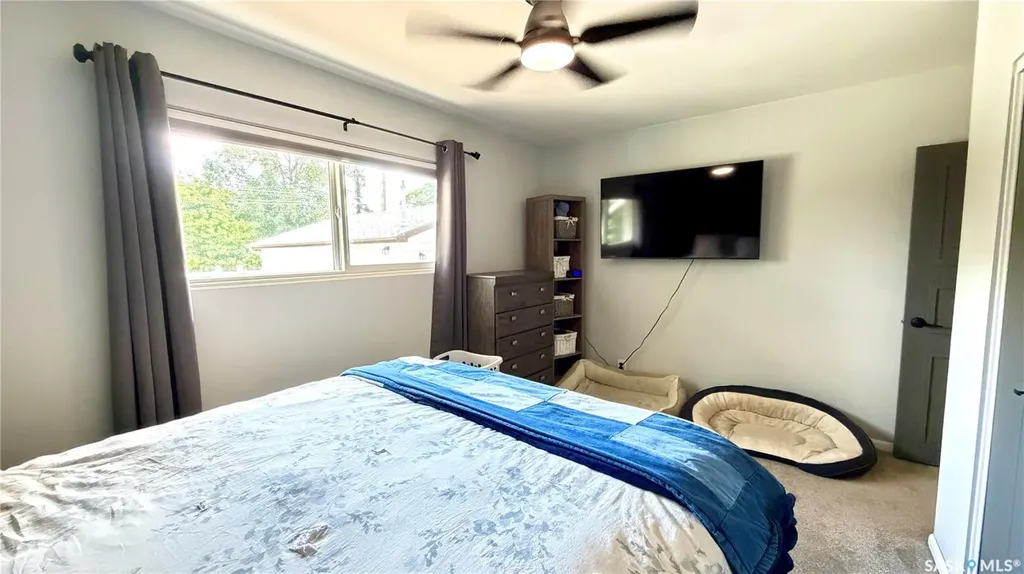 10 Stewart Avenue Saskatoon SK S7L 3S6