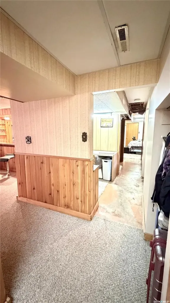 10 Stewart Avenue Saskatoon SK S7L 3S6