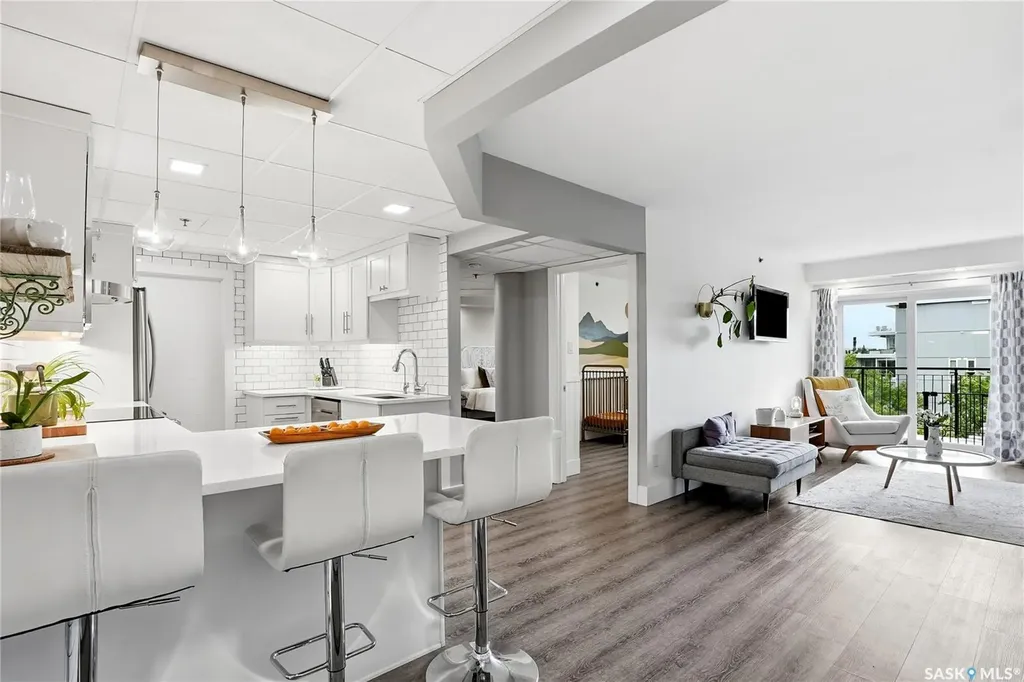 611 University Drive Saskatoon SK S7N 3Z1