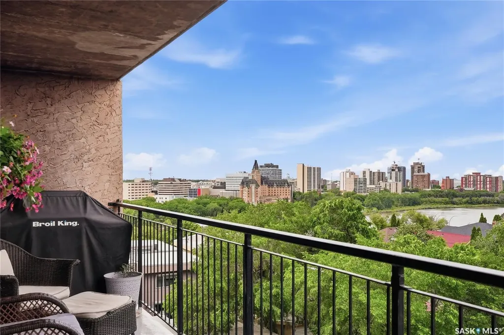 611 University Drive Saskatoon SK S7N 3Z1