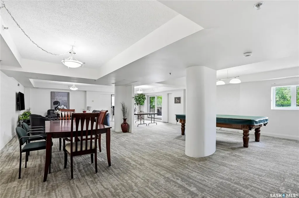 611 University Drive Saskatoon SK S7N 3Z1