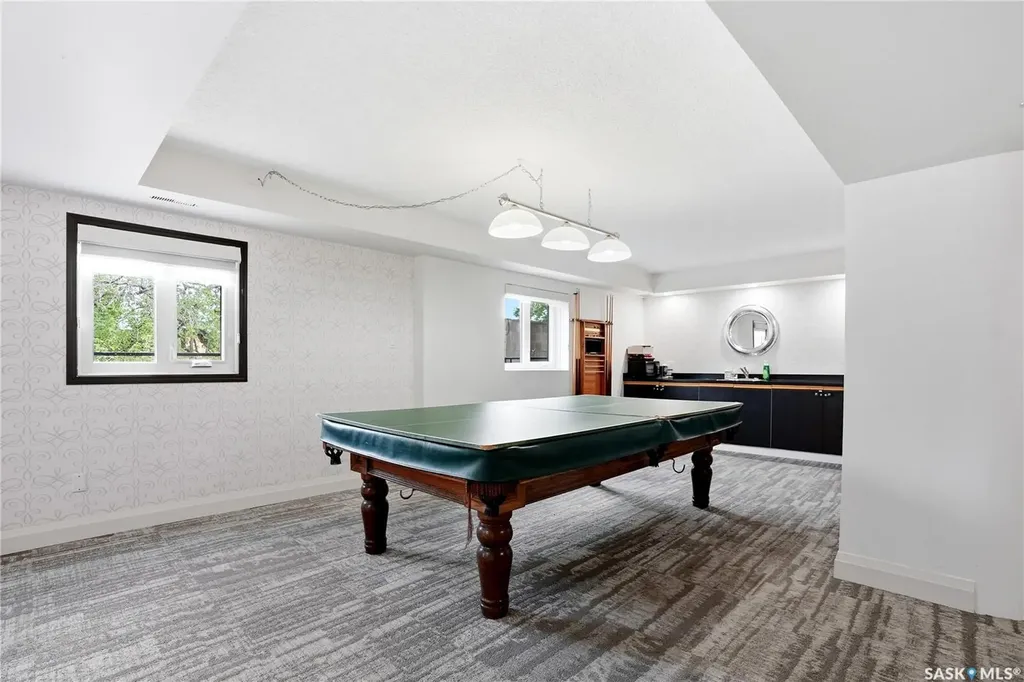 611 University Drive Saskatoon SK S7N 3Z1