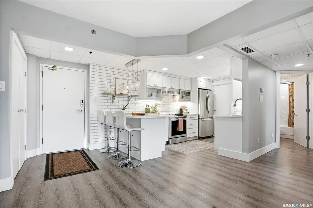 611 University Drive Saskatoon SK S7N 3Z1