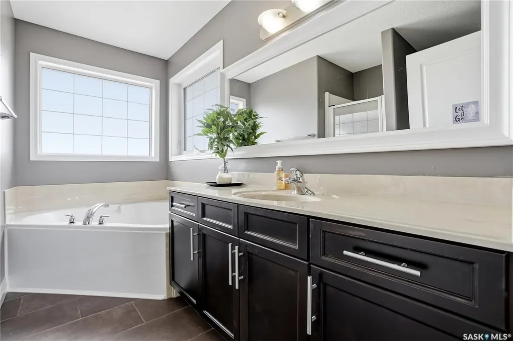 4265 Preston Crescent Regina SK S4X 0C9