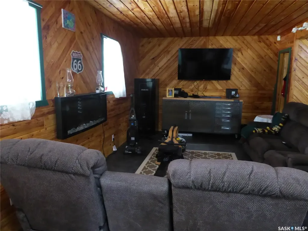 9 Zulynik Place Kivimaa-moonlight Bay SK S0M 1J0