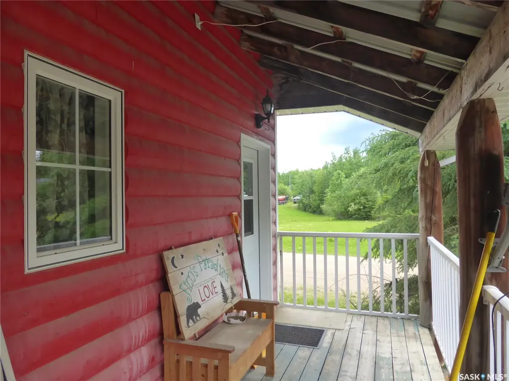 9 Zulynik Place Kivimaa-moonlight Bay SK S0M 1J0