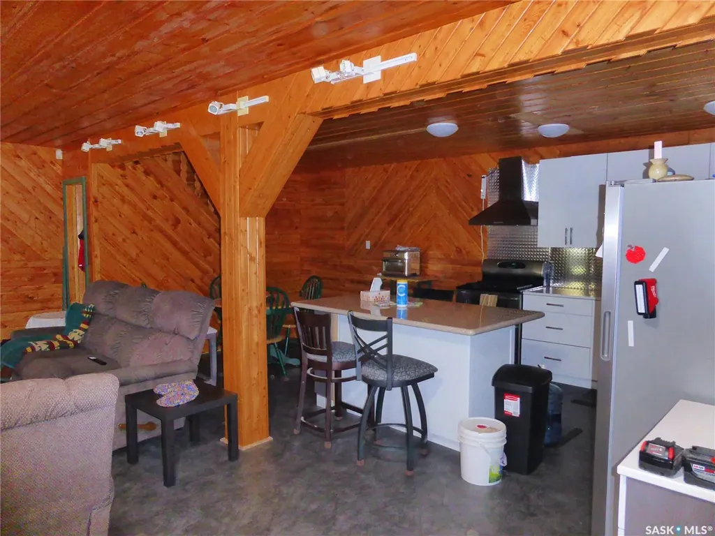 9 Zulynik Place Kivimaa-moonlight Bay SK S0M 1J0