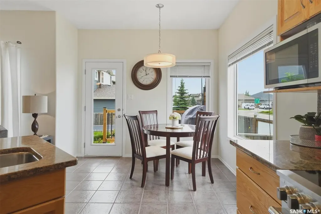 1358 Denham Crescent Saskatoon SK S7R 0B1