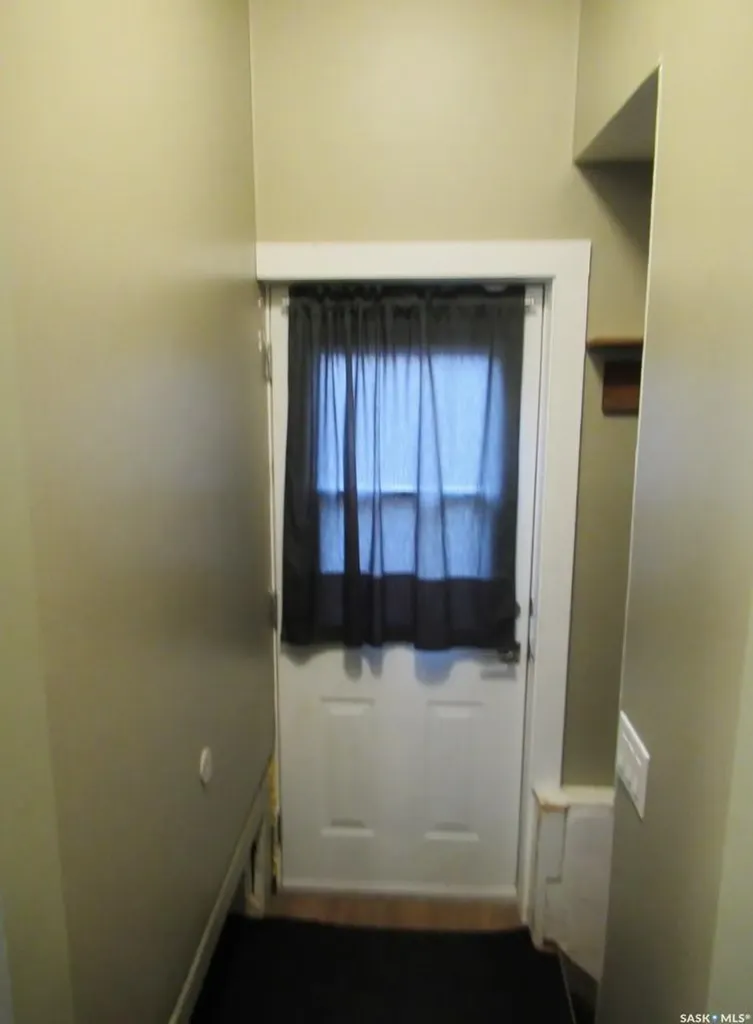 110 7th Avenue W Kindersley SK S0L 1S0