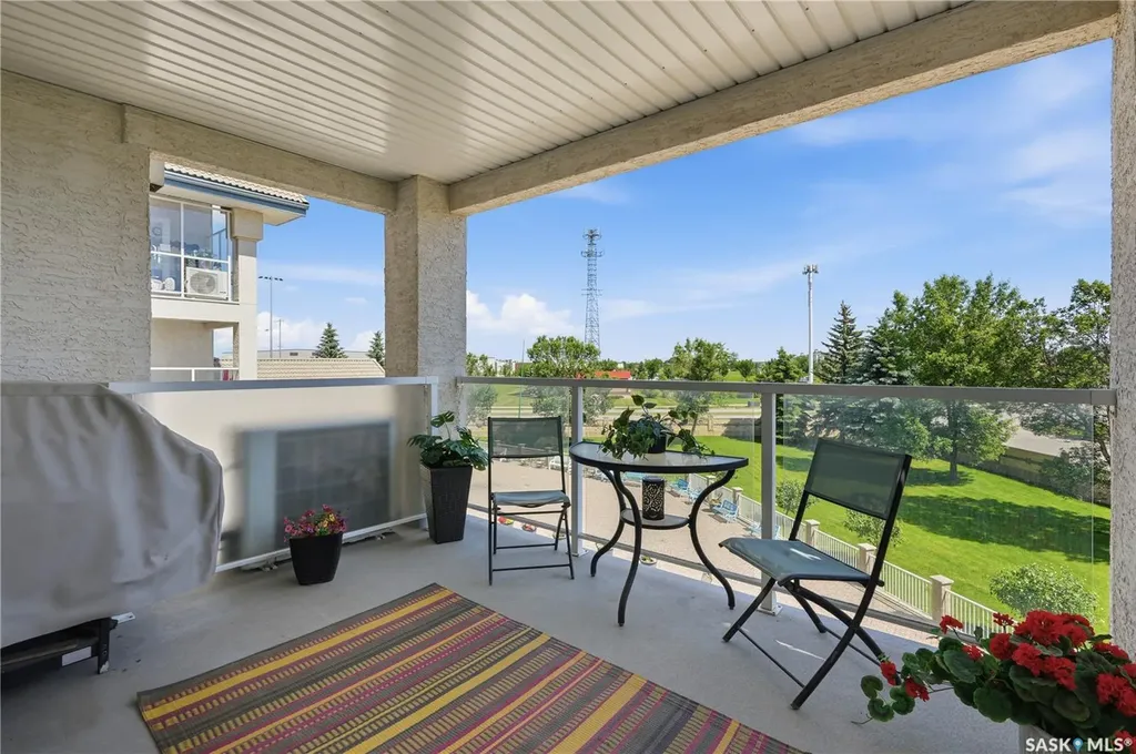 325 Keevil Crescent Saskatoon SK S7N 4R8