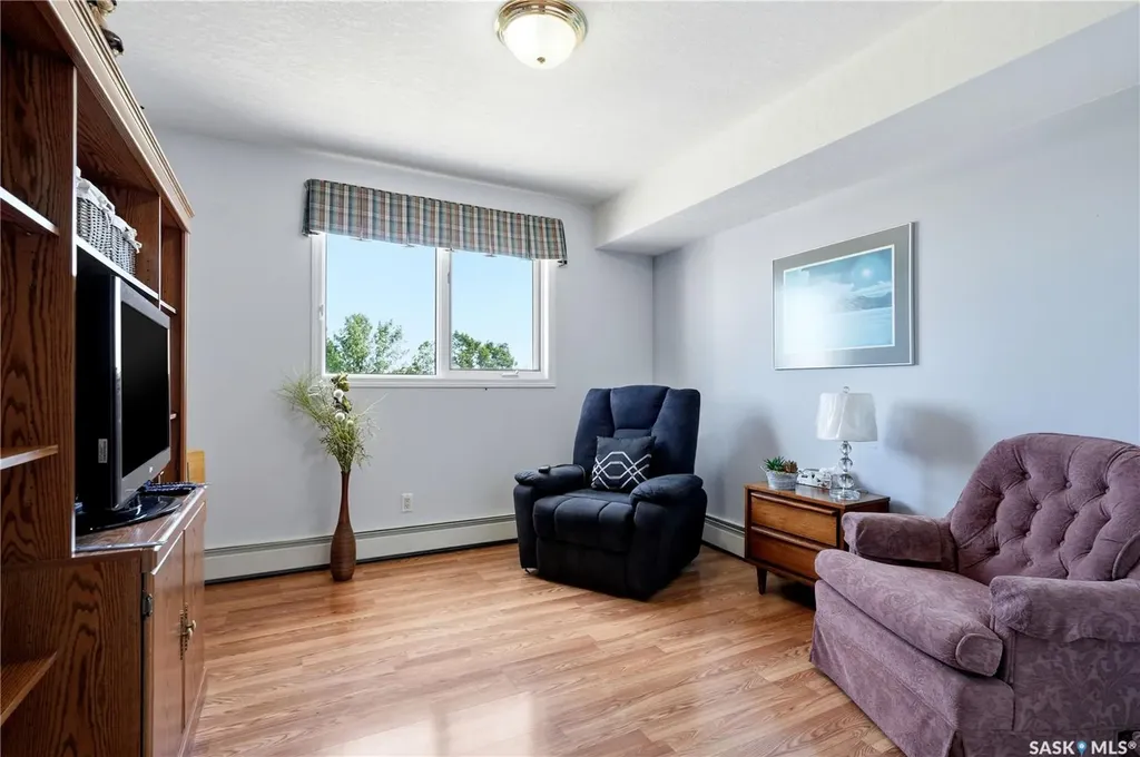 325 Keevil Crescent Saskatoon SK S7N 4R8