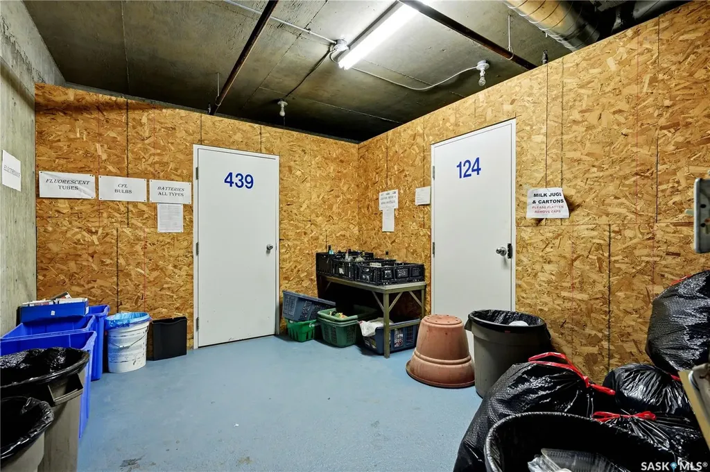 325 Keevil Crescent Saskatoon SK S7N 4R8