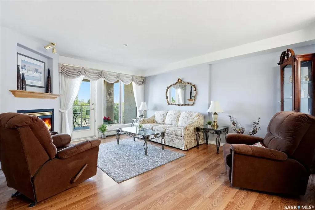 325 Keevil Crescent Saskatoon SK S7N 4R8