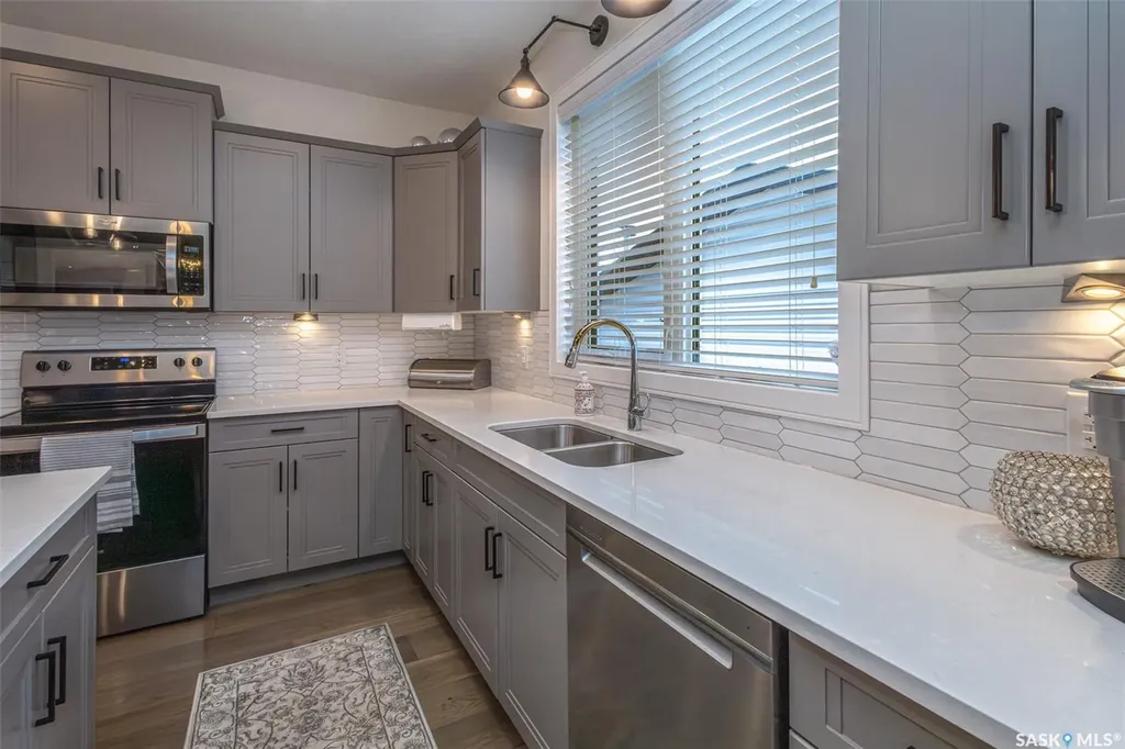 1348 Parr Hill Drive Martensville SK S0K 2T1