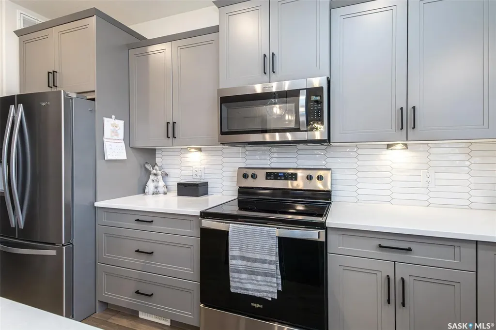 1348 Parr Hill Drive Martensville SK S0K 2T1