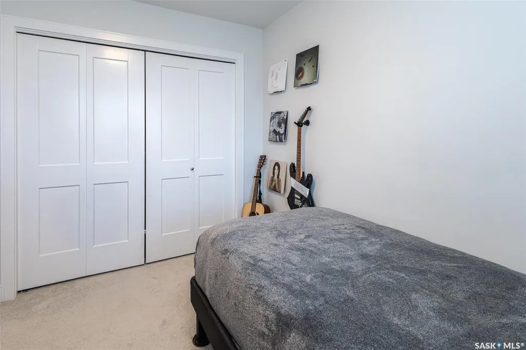 1348 Parr Hill Drive Martensville SK S0K 2T1