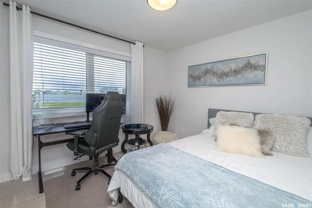 1348 Parr Hill Drive Martensville SK S0K 2T1
