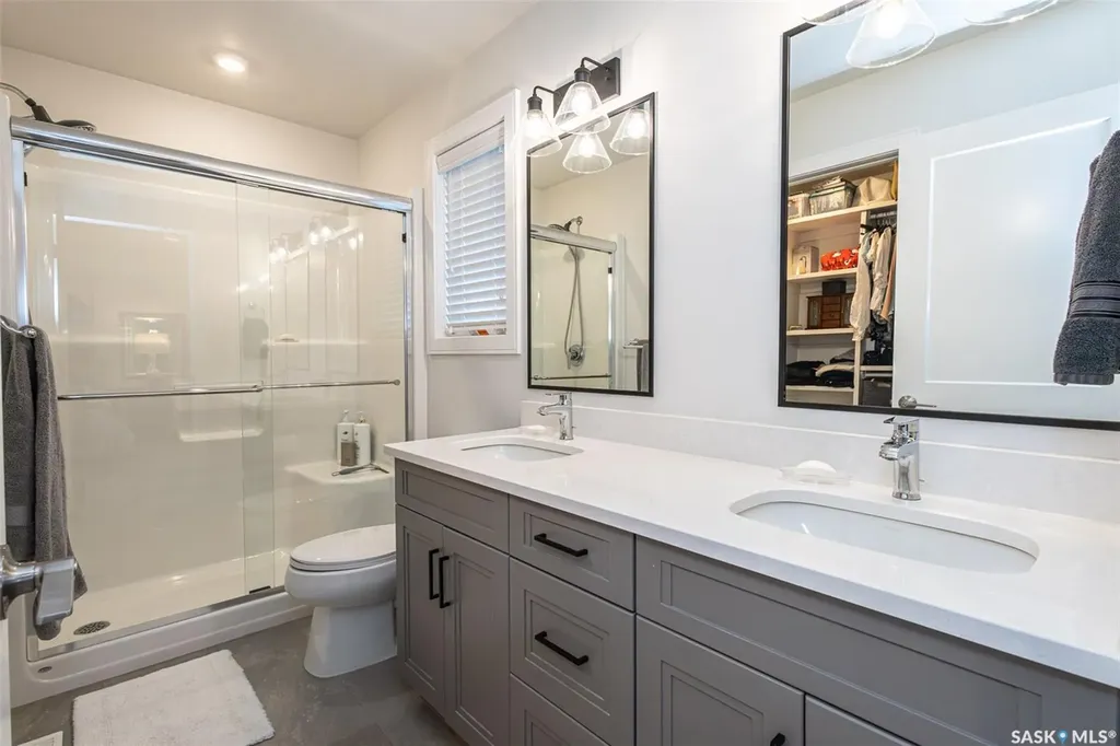 1348 Parr Hill Drive Martensville SK S0K 2T1