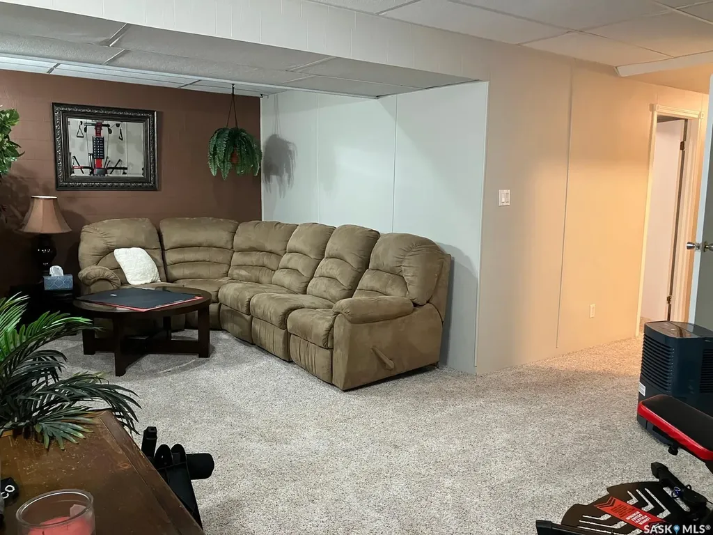 1107 Centre Street Nipawin SK S0E 1E0