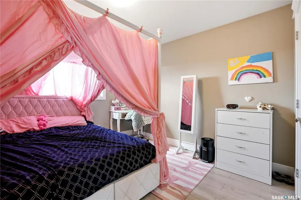 212 Glenwood Terrace Martensville SK S0K 0A2