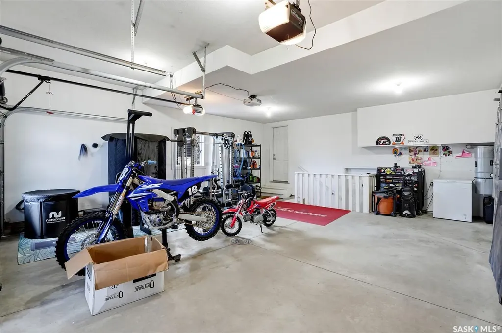 212 Glenwood Terrace Martensville SK S0K 0A2