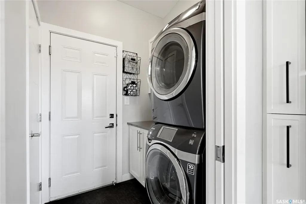 130 Sinclair Crescent Saskatoon SK S7V 0A4