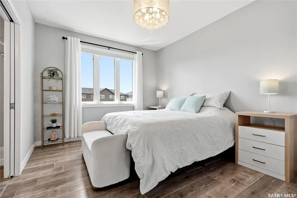 130 Sinclair Crescent Saskatoon SK S7V 0A4