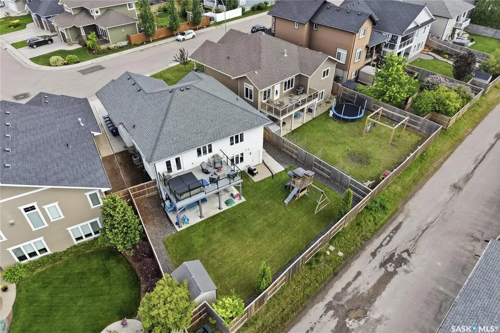 130 Sinclair Crescent Saskatoon SK S7V 0A4