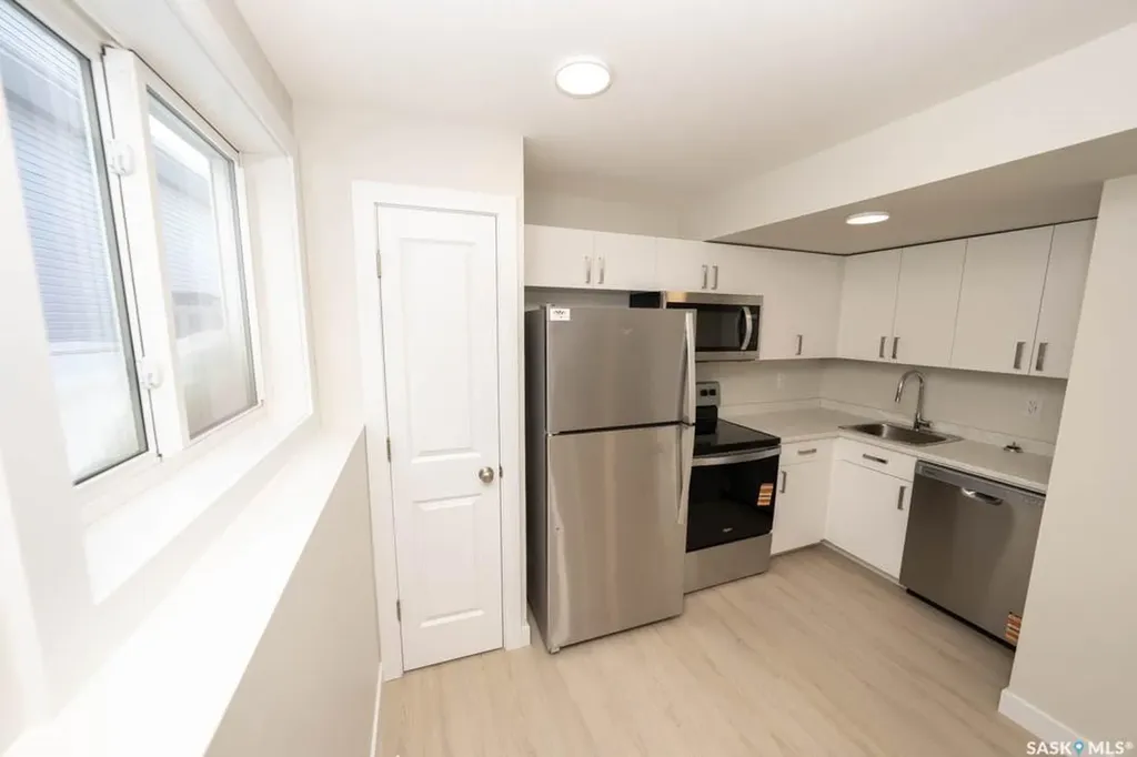 614 Yuel Crescent Saskatoon SK S7W 1N5