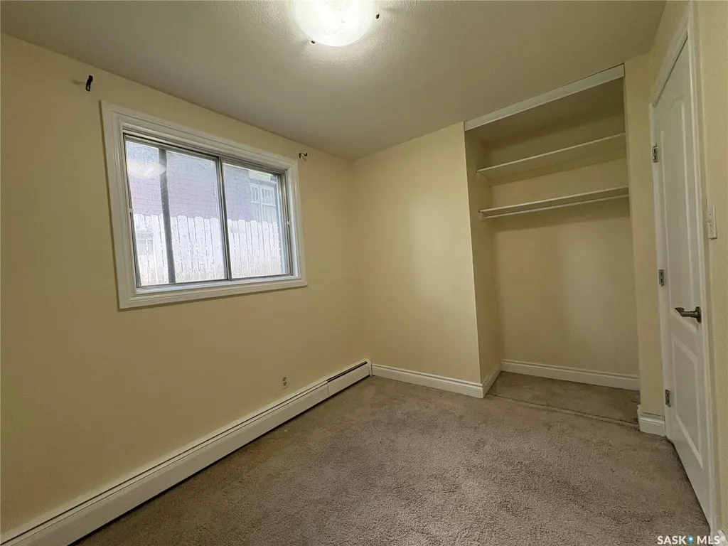 920 9th Street E Saskatoon SK S7H 0N1
