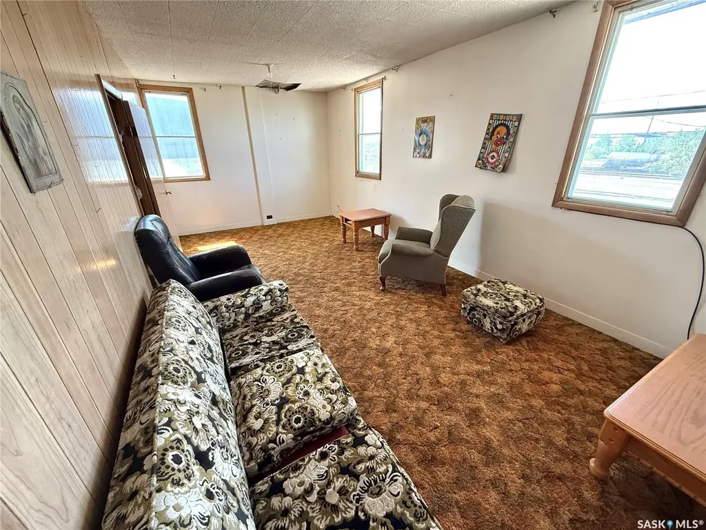 300 Railway Avenue E North Battleford SK S9A 3C8