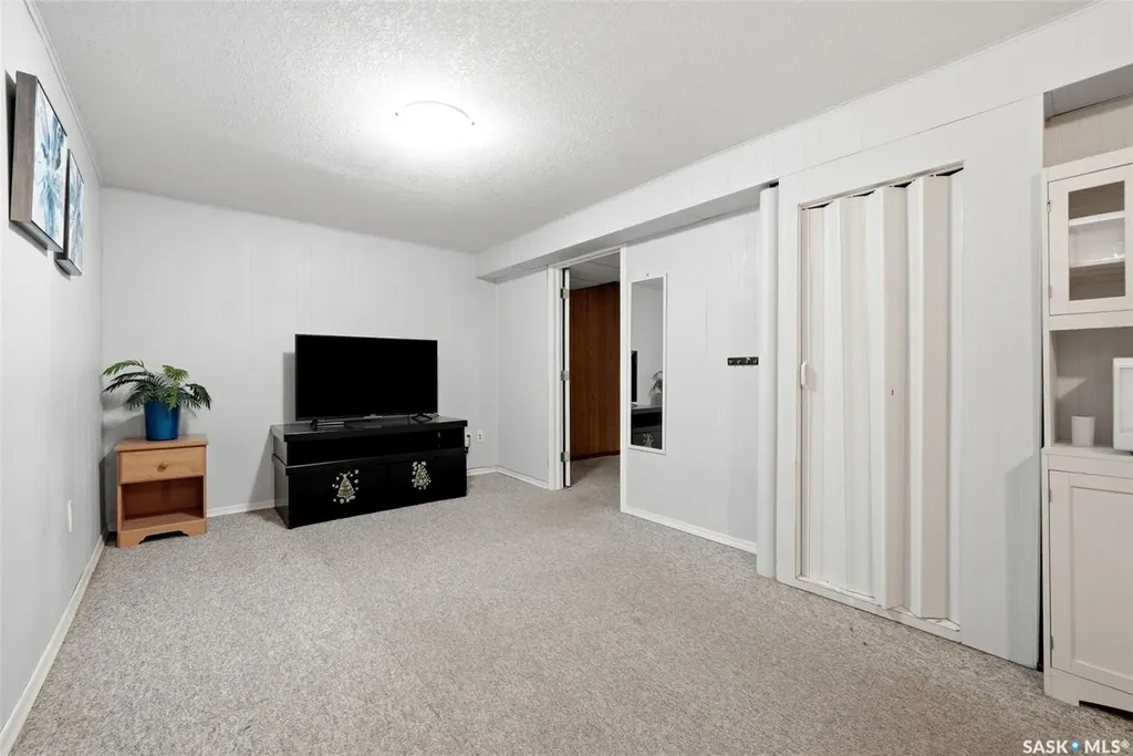2172 Reynolds Street Regina SK S4N 3N1