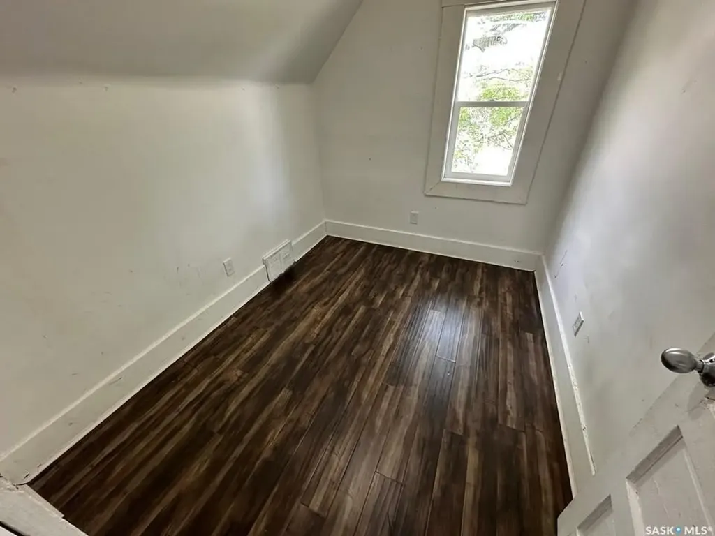 2109 20th Street Saskatoon SK S7M 1A7
