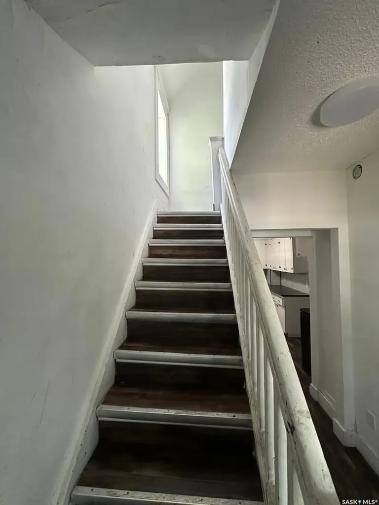 2109 20th Street Saskatoon SK S7M 1A7