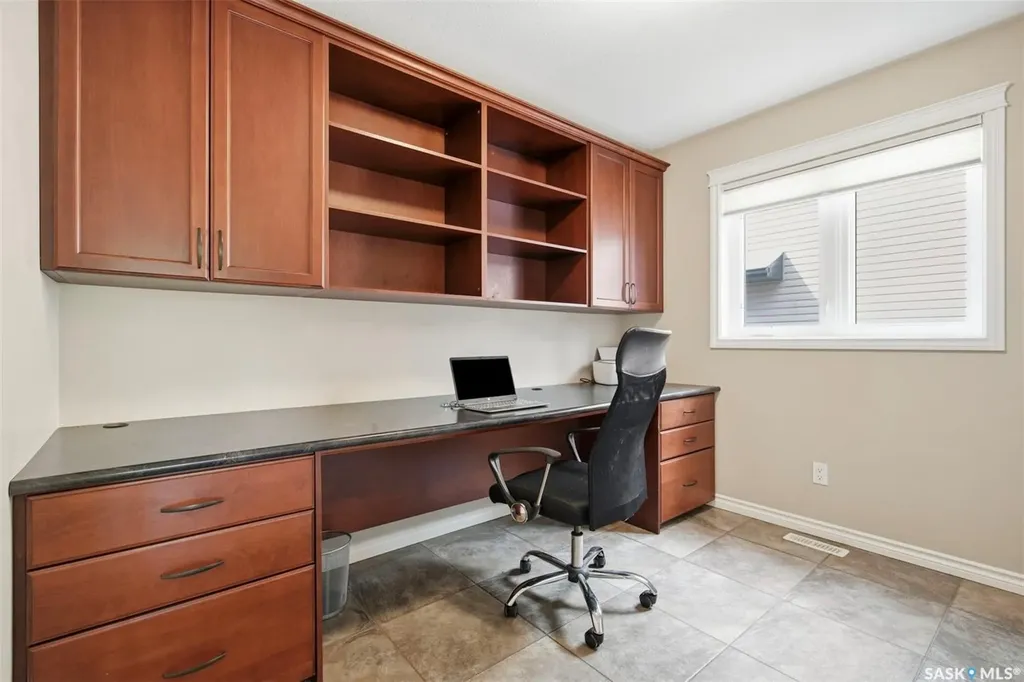 310 Borlase Cove Saskatoon SK S7T 0B7