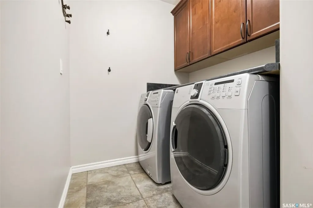 310 Borlase Cove Saskatoon SK S7T 0B7