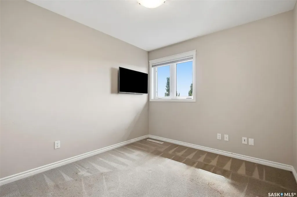 310 Borlase Cove Saskatoon SK S7T 0B7