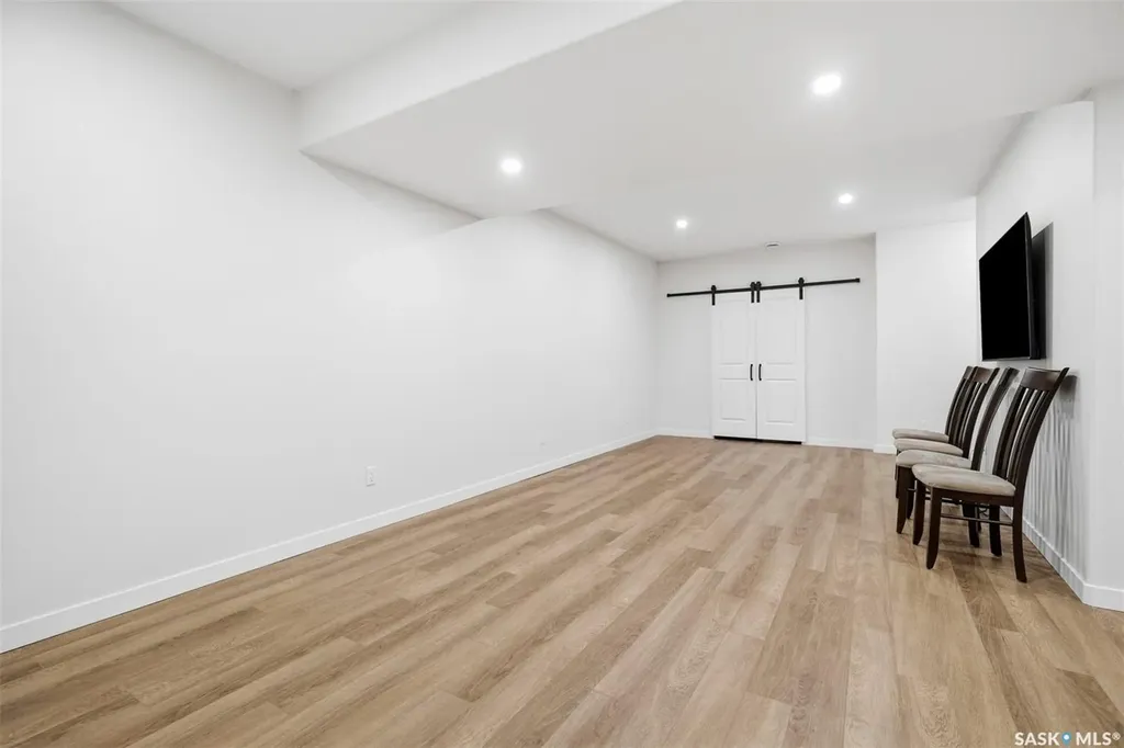 310 Borlase Cove Saskatoon SK S7T 0B7